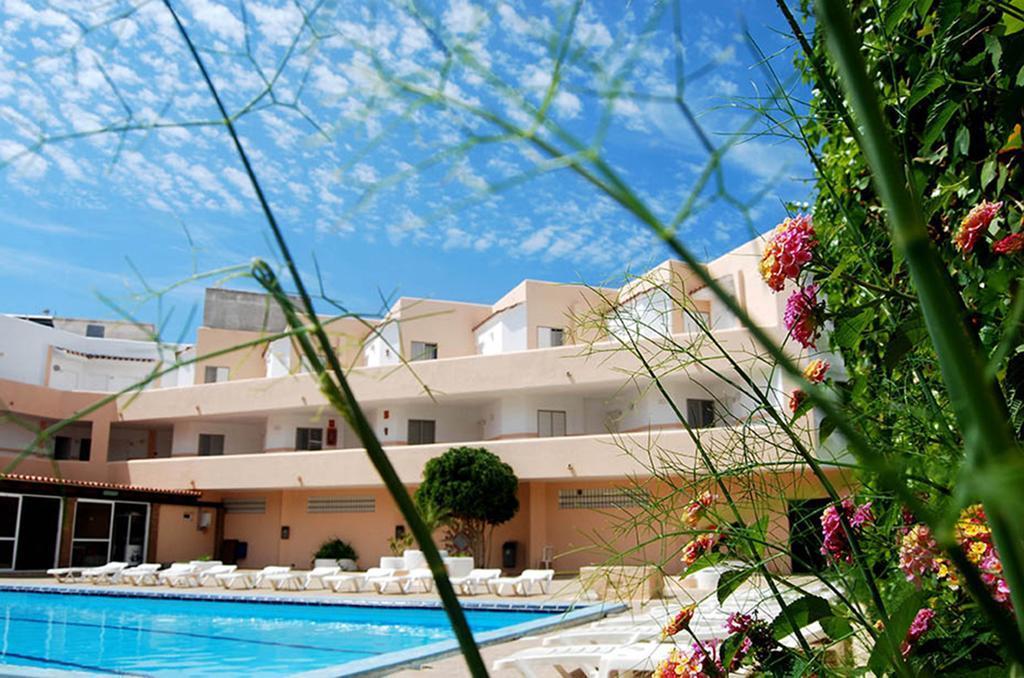 Aparthotel Vibra Mogambo - Adults Only Playa d'en Bossa Exterior foto